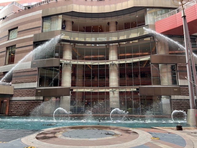 Hrající fontána v Canal City