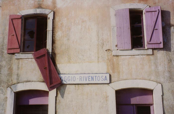 Železniční zastávka